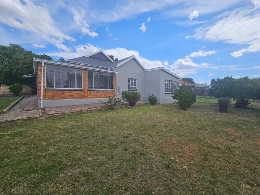 To Let 3 Bedroom Property for Rent in Bethlehem Free State